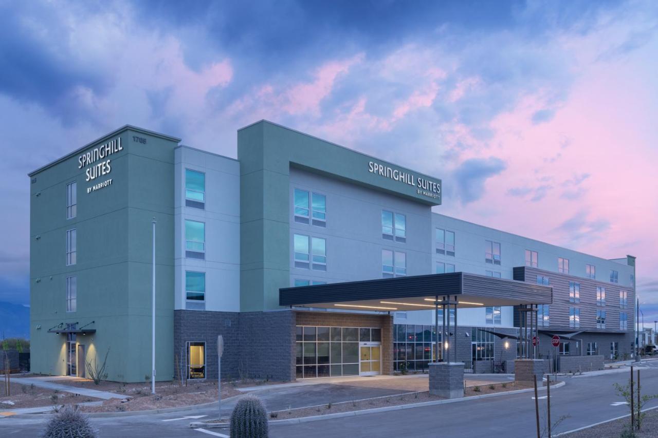 Springhill Suites By Marriott Tucson At The Bridges Экстерьер фото